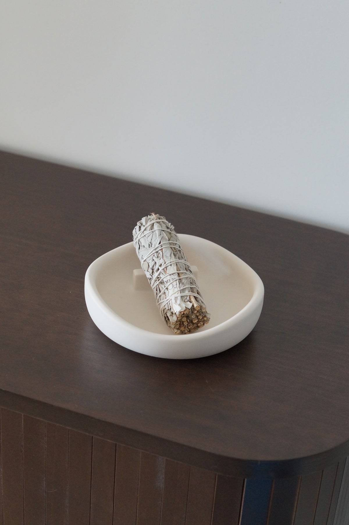 The Névoa Holder | Minimalist Palo Santo Holder