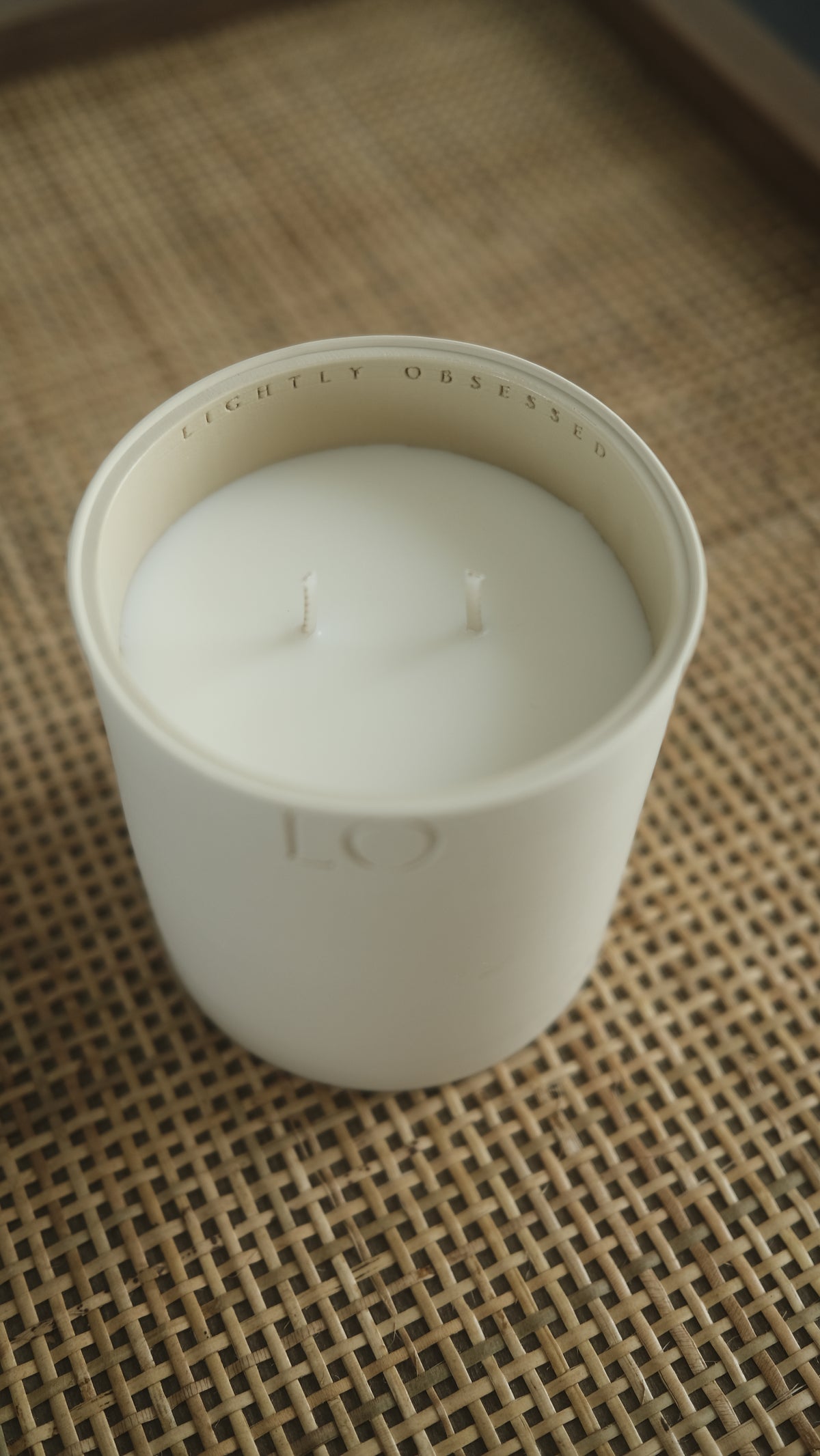 The Serene Unscented Candle | 100% Soy Wax